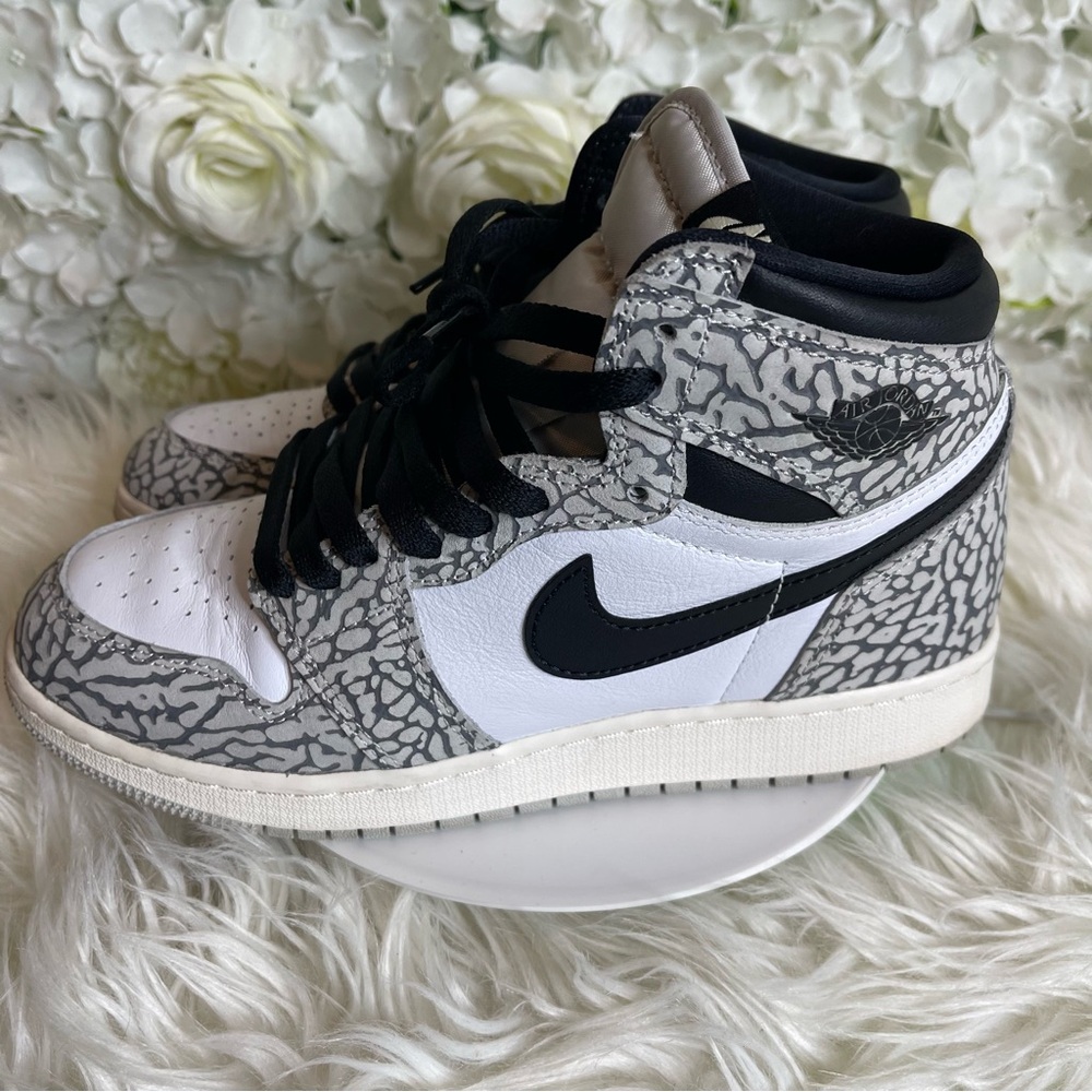Air Jordan 1 Retro High OG 'White Cement'
